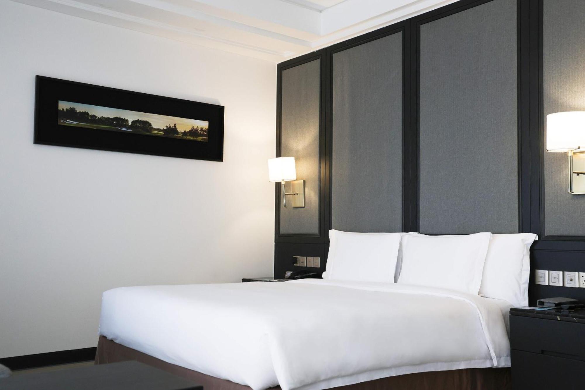 Crowne Plaza Shanghai Anting-Auto City - 15 Minutes Drive To F1 Jiading Eksteriør bilde
