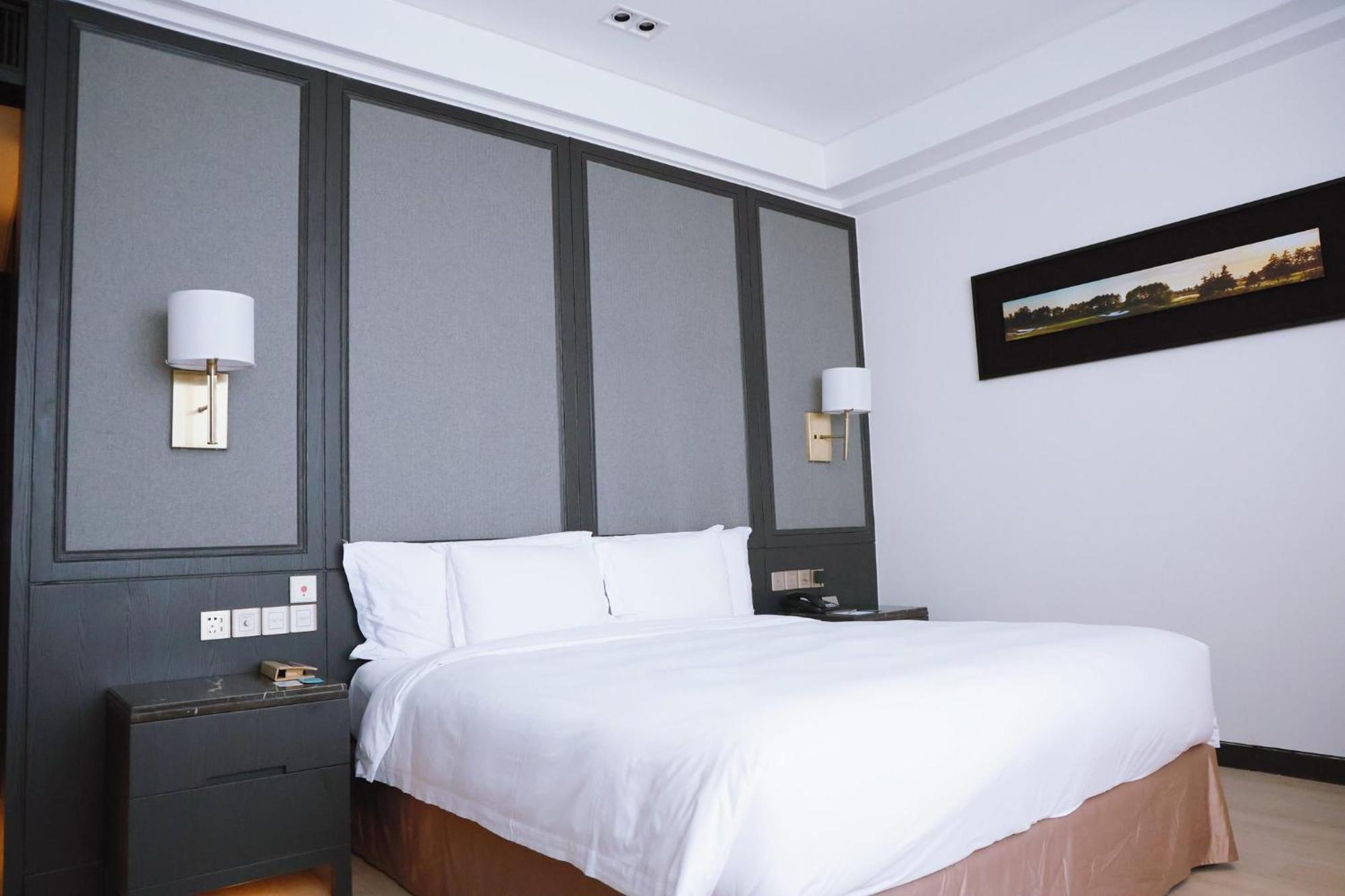 Crowne Plaza Shanghai Anting-Auto City - 15 Minutes Drive To F1 Jiading Eksteriør bilde