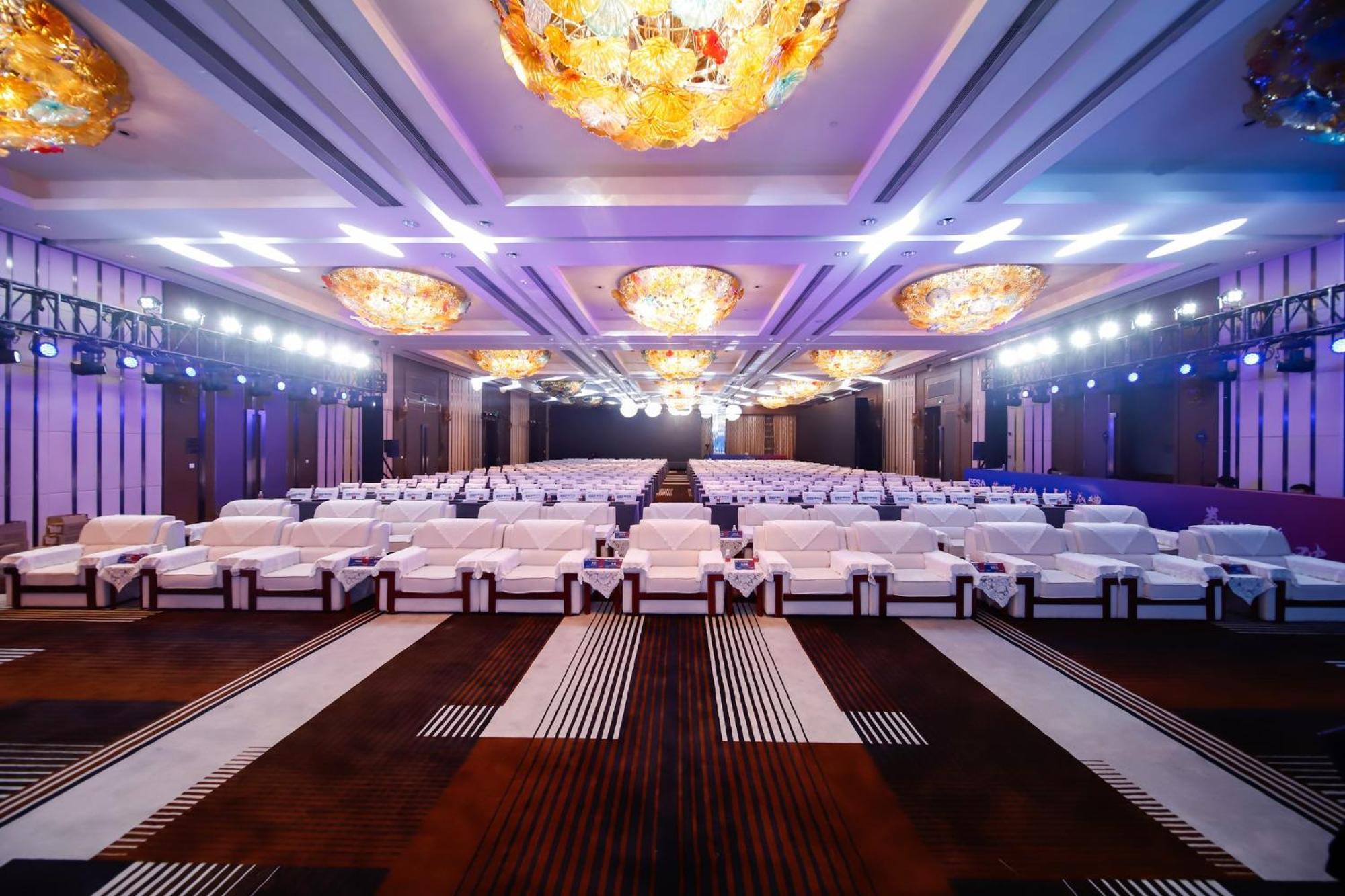 Crowne Plaza Shanghai Anting-Auto City - 15 Minutes Drive To F1 Jiading Eksteriør bilde
